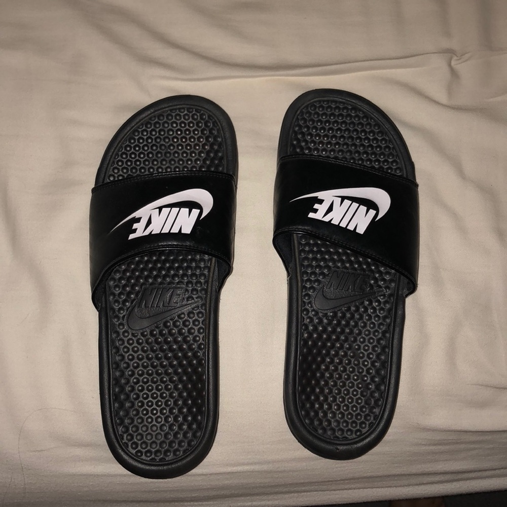 Nike slides